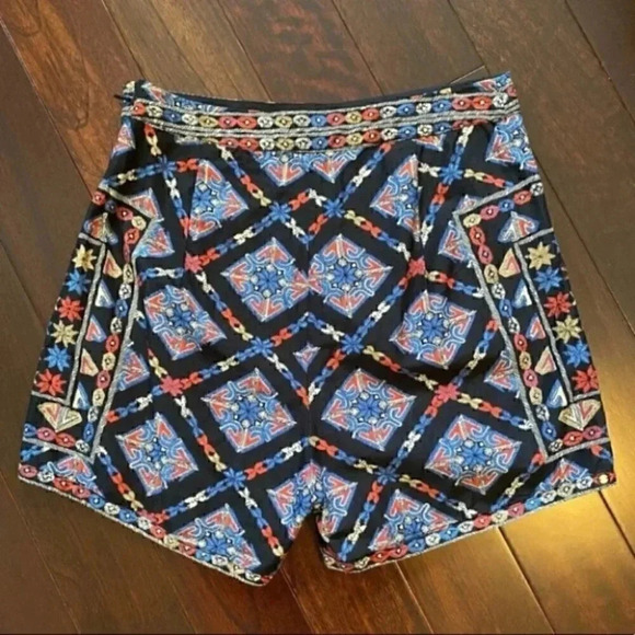Hollister Shorts High Rise Boho Aztec Tribal Print Black Blue  Red Size 00 XXS - Picture 5 of 13